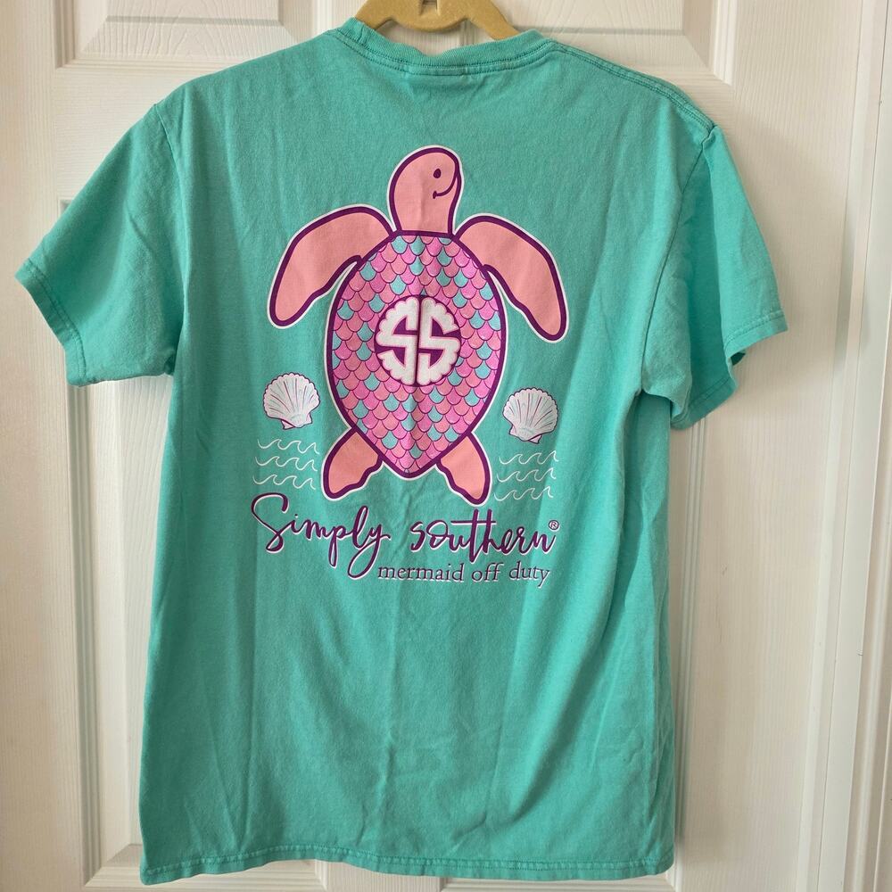 Simply Southern "Mermaid Off Duty" Women's Tee Shirt Medium